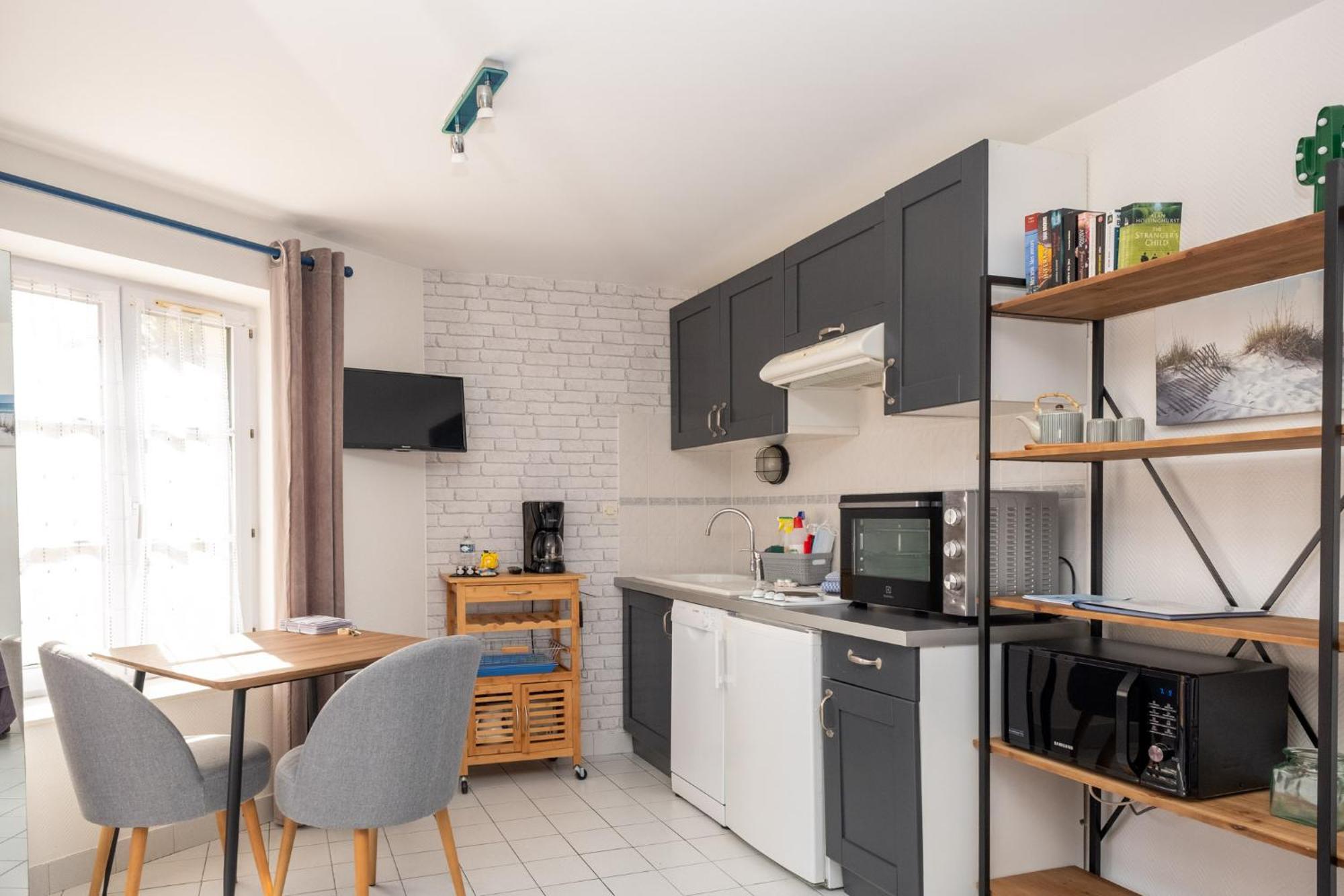 Le Clos Des Sternes La Flotte Exteriör bild